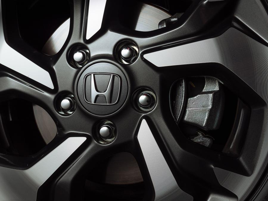 Колеса Honda BR-V 2018 года  (MX) (фото 5 из 28)
